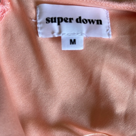 Perfect condition. Fully lines with straps Inside the sleeves, see photos. - Picture 3 of 4